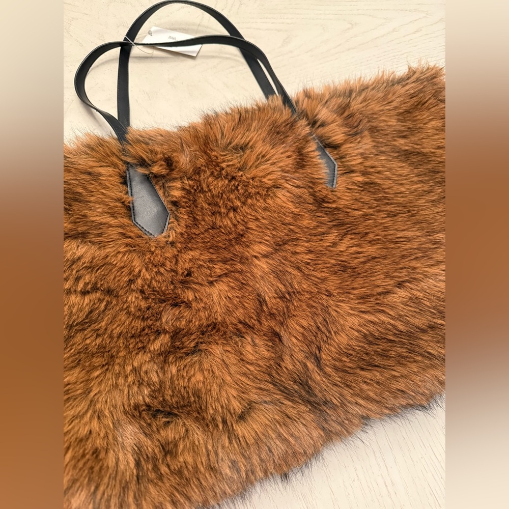 Hm aw 2025 tote bag SALE TONIGHT ONLY - Picture 5 of 7